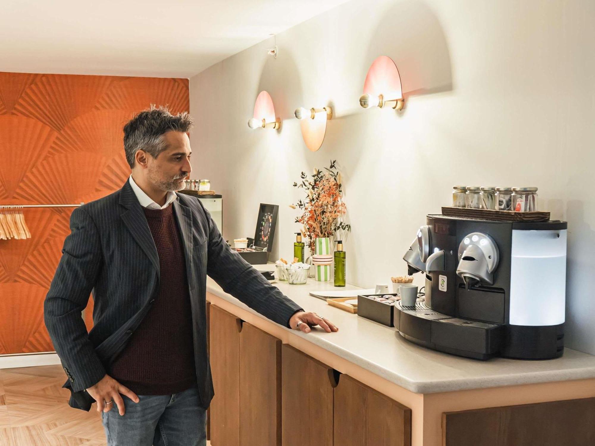 Ibis Styles Sevilla City Santa Justa Exterior photo