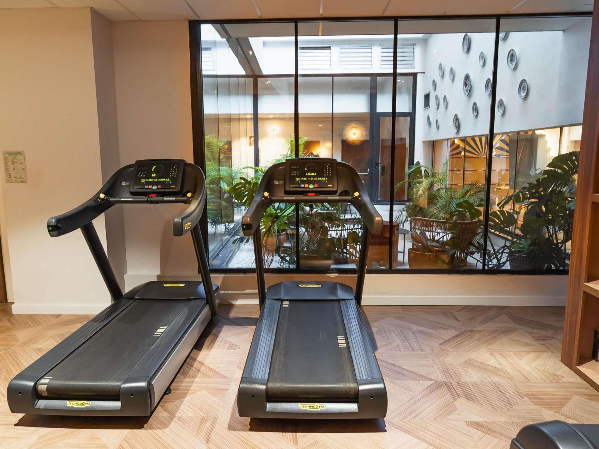 Ibis Styles Sevilla City Santa Justa Exterior photo