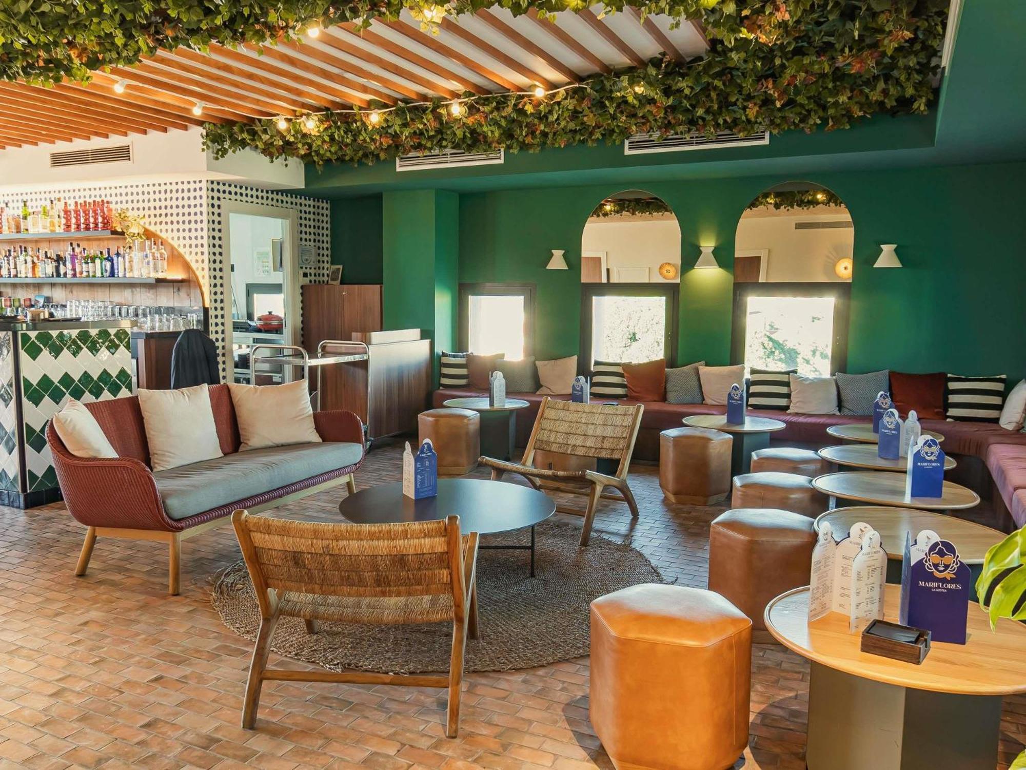 Ibis Styles Sevilla City Santa Justa Exterior photo